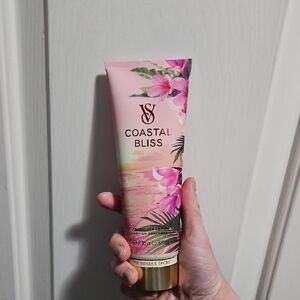 NWT Victoria's Secret Coastal Bliss Body Lotion